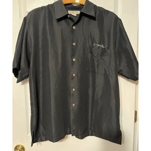Hook & Tackle  Mens  XL Black Embroidered Button Up Short Sleeve Shirt Fishing
